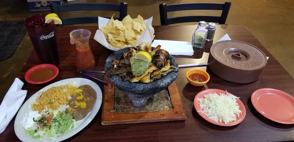 La Fogata | restaurant | 594 Gap Farms Rd, Arcadia, LA 71001, USA | 3182638522 OR +1 318-263-8522