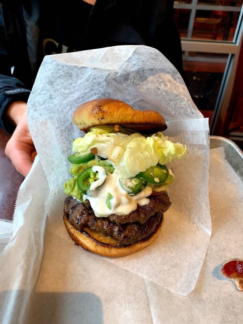 Holy Cow | restaurant | 2312 Mt Vernon Ave, Alexandria, VA 22301, USA | 7036668616 OR +1 703-666-8616