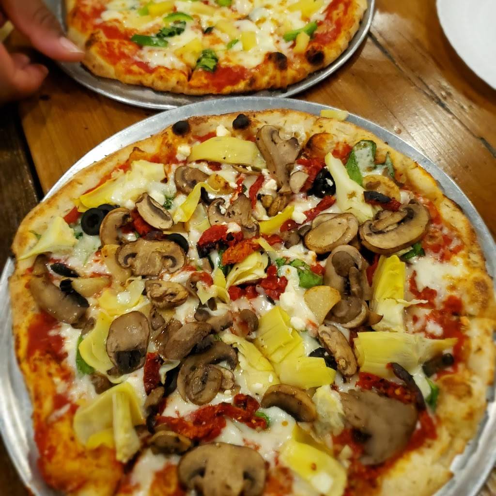 Piaza | restaurant | 11436 Samuel Bowen Boulevard #08, Berlin, MD 21811, USA | 4109732307 OR +1 410-973-2307