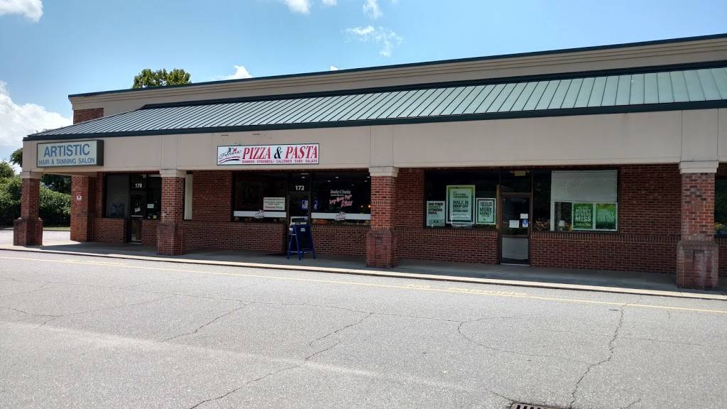 Ferrara Pizza and Pasta | restaurant | 172 Sylva Plaza, Sylva, NC 28779, USA | 8284774931 OR +1 828-477-4931