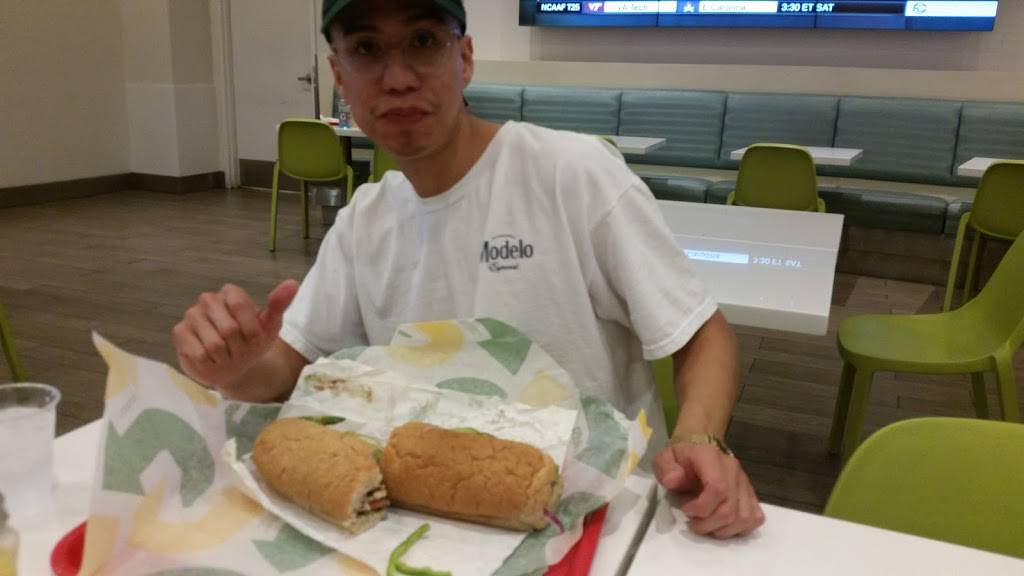 Subway | restaurant | 3645 S Las Vegas Blvd, Las Vegas, NV 89109, USA | 7028363515 OR +1 702-836-3515