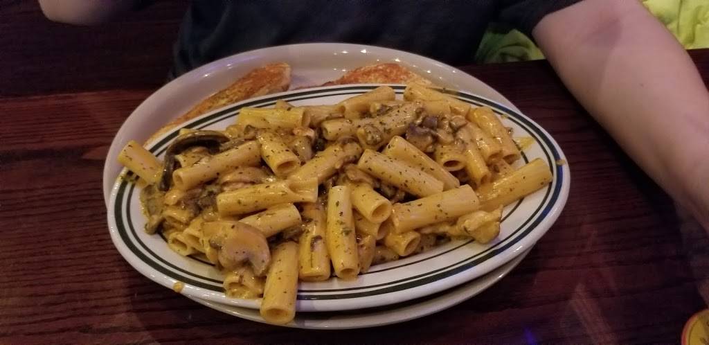 Tullys Good Times Cicero | restaurant | 7838 Brewerton Rd, Cicero, NY 13039, USA | 3154525656 OR +1 315-452-5656