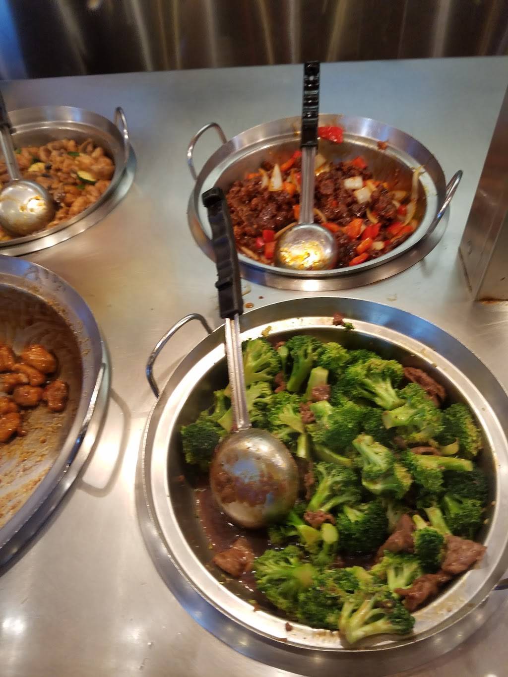Panda Express | meal takeaway | 1210 Miller Park Way, West Milwaukee, WI 53214, USA | 4143843625 OR +1 414-384-3625