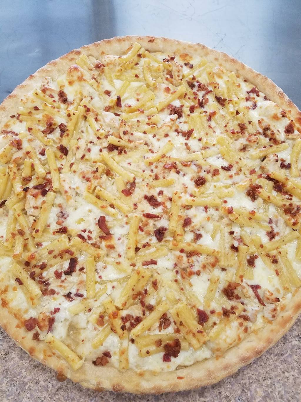 JojoZ Crazy Pizza | restaurant | 1704 New Holland Pike, Lancaster, PA 17601, USA | 7173925656 OR +1 717-392-5656