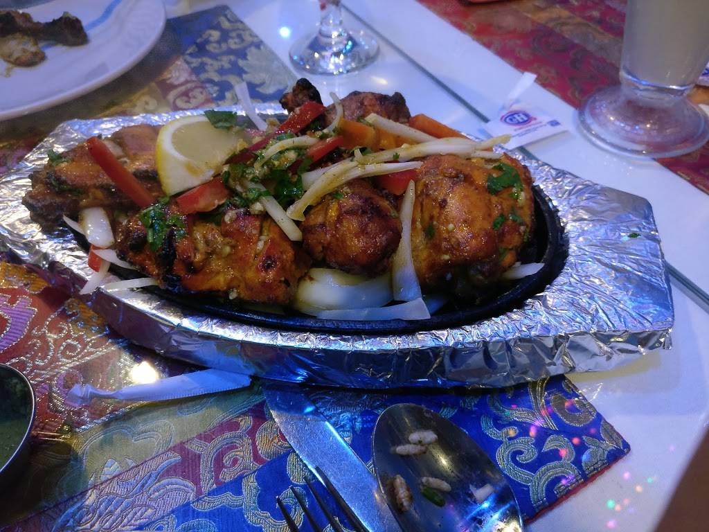 Himalayan Cafe | restaurant | 36 S Fair Oaks Ave, Pasadena, CA 91105, USA | 6265641560 OR +1 626-564-1560