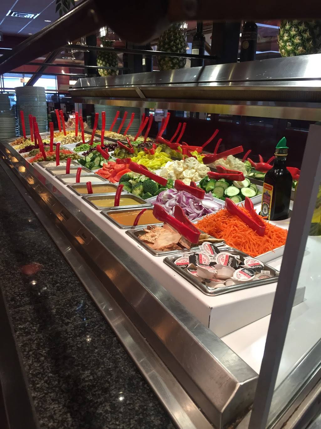 Rôtisserie Scores | restaurant | 1135 Boulevard des Laurentides, Laval, QC H7M 2X9, Canada | 4506295144 OR +1 450-629-5144