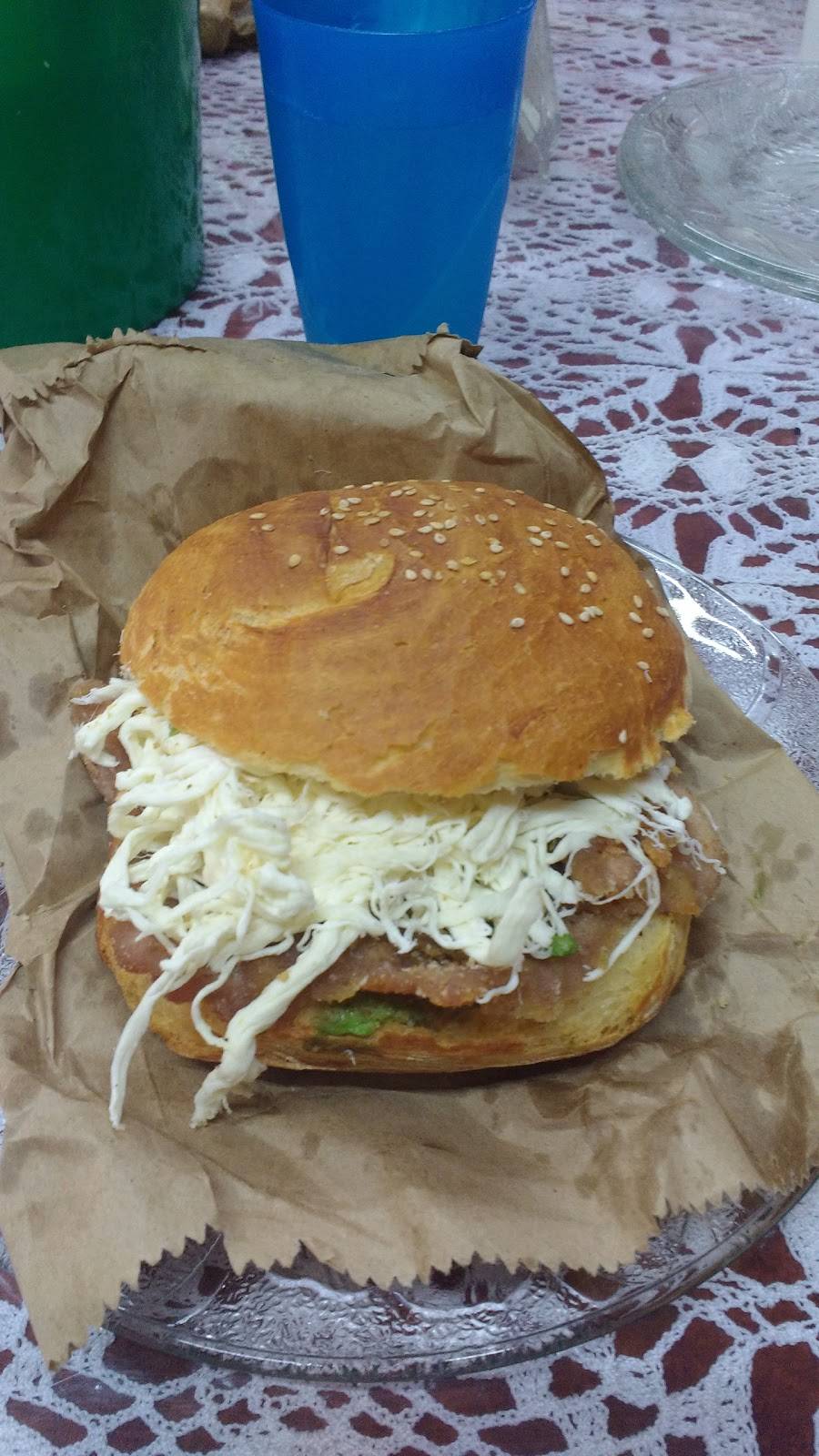 Johnny Bulls SteakHouse | restaurant | 32 Golden Leaf Dr, Louisburg, NC 27549, USA | 9194963800 OR +1 919-496-3800