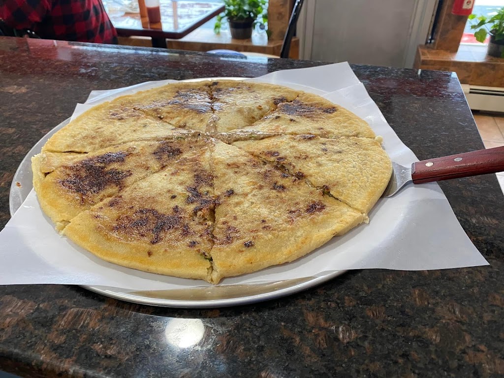 La Pupusa Loca & Mexican Food | restaurant | 795 Concord St, Framingham, MA 01701, USA | 5088611140 OR +1 508-861-1140