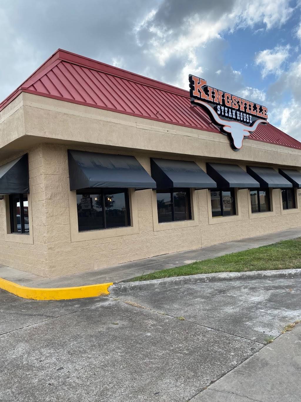 Kingsville Steakhouse | restaurant | 2215 Brahma Blvd, Kingsville, TX 78363, USA | 3612218060 OR +1 361-221-8060