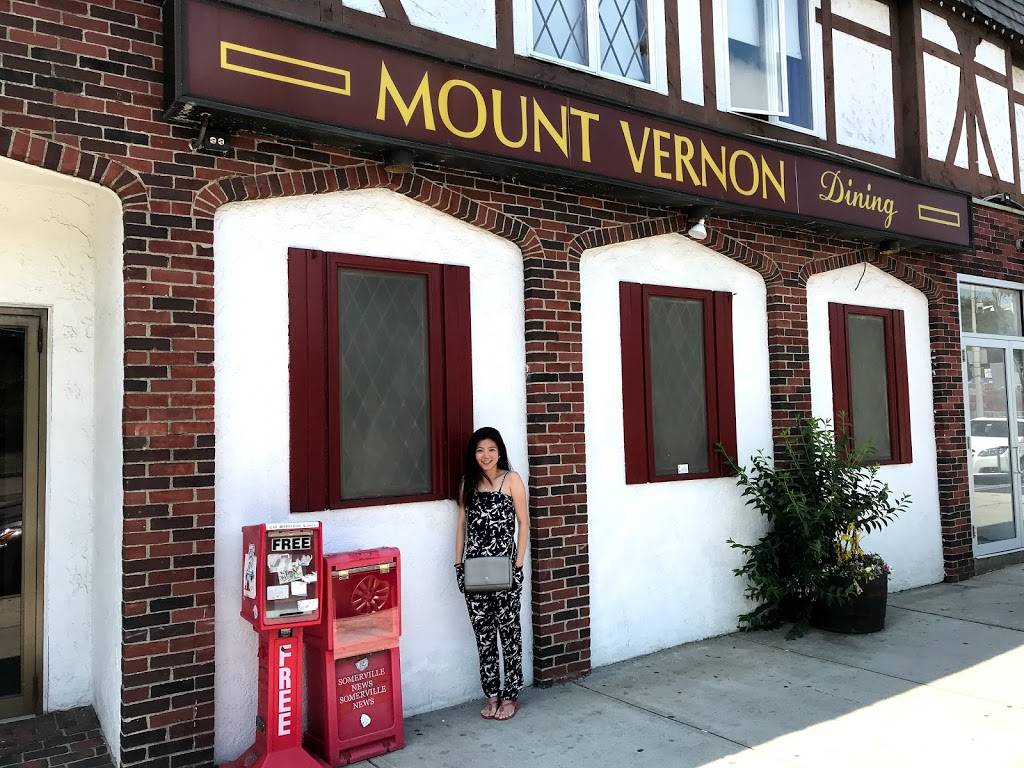Mount Vernon Restaurant & Pub | restaurant | 14 Broadway, Somerville, MA 02145, USA | 6176663830 OR +1 617-666-3830