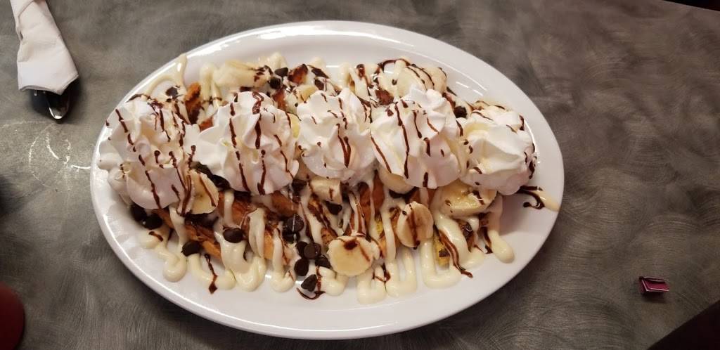 Madison Family Restaurant | restaurant | 1947 Hubbard Rd, Madison, OH 44057, USA | 4404286240 OR +1 440-428-6240