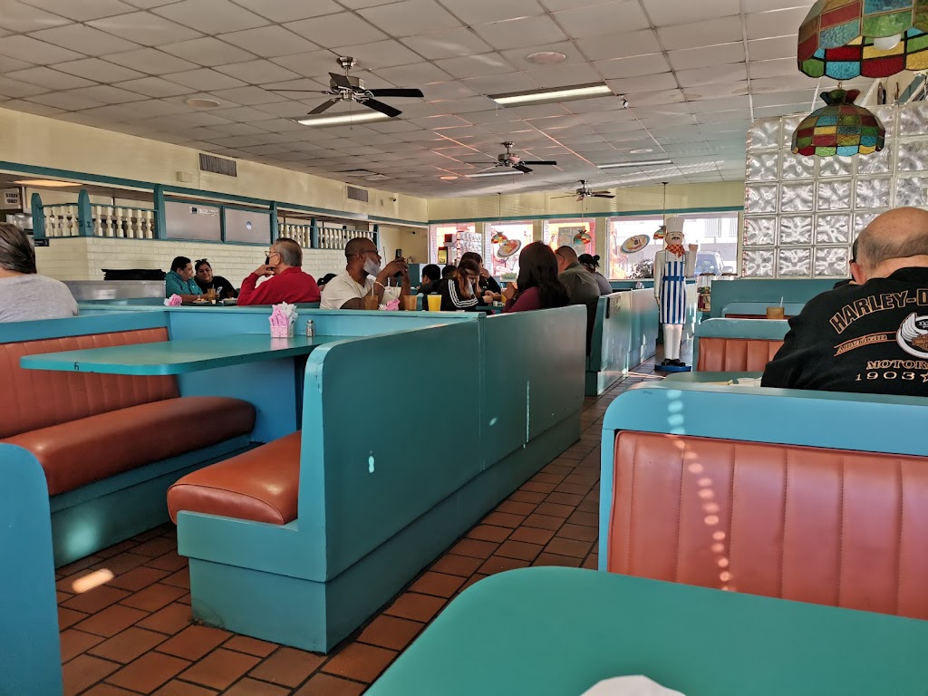 Kettle Pancake House | restaurant | 5503 San Bernardo Ave, Laredo, TX 78041, USA | 9567228965 OR +1 956-722-8965