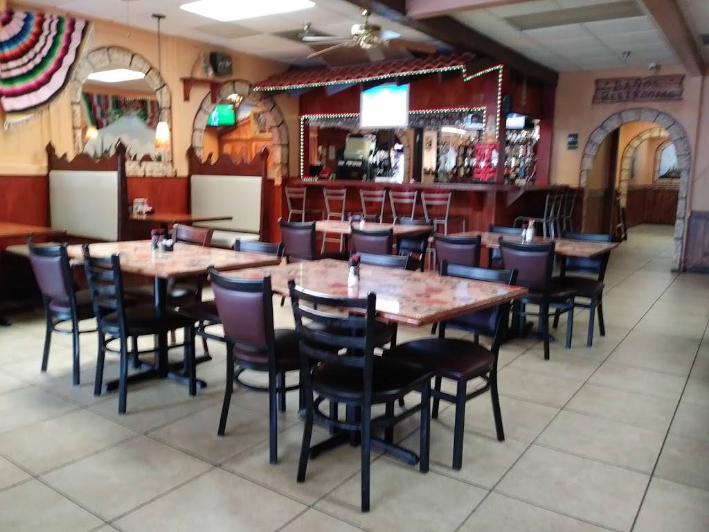 Los Magueyes Mex Belleview | restaurant | 10465 US-441, Belleview, FL 34420, USA | 3522034894 OR +1 352-203-4894
