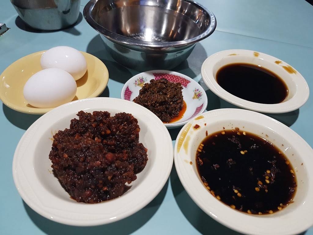 Leung Yue Hot Pot | restaurant | 1508 King St E, Kitchener, ON N2G 2P1, Canada | 5197257877 OR +1 519-725-7877