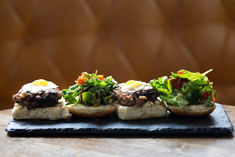 Workman’s Friend | restaurant | 1531 Central Ave, Charlotte, NC 28205, USA | 9802248234 OR +1 980-224-8234