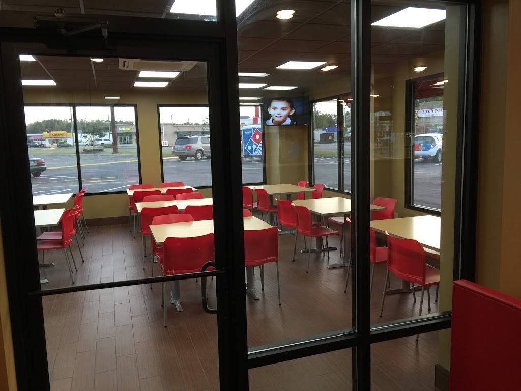 Dominos Pizza | meal delivery | 1820 6th Ave SE, Decatur, AL 35601, USA | 2563532888 OR +1 256-353-2888