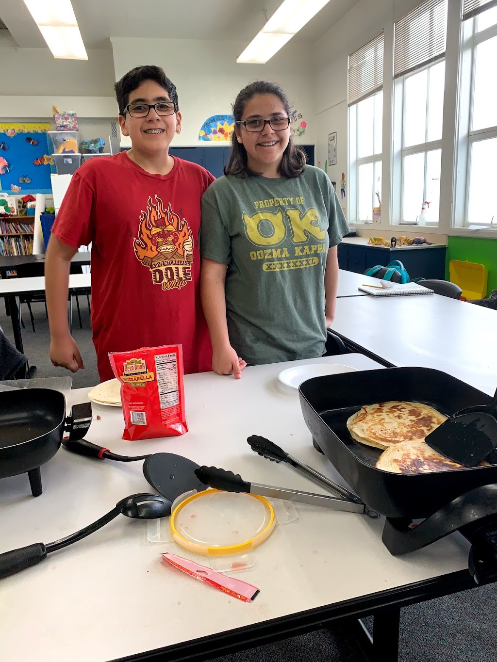 CJ’S Jamacian & Bbq Kitchen / The Network Of Chefs | restaurant | 4368 N Sutter St, Stockton, CA 95204, USA | 8887865550 OR +1 888-786-5550