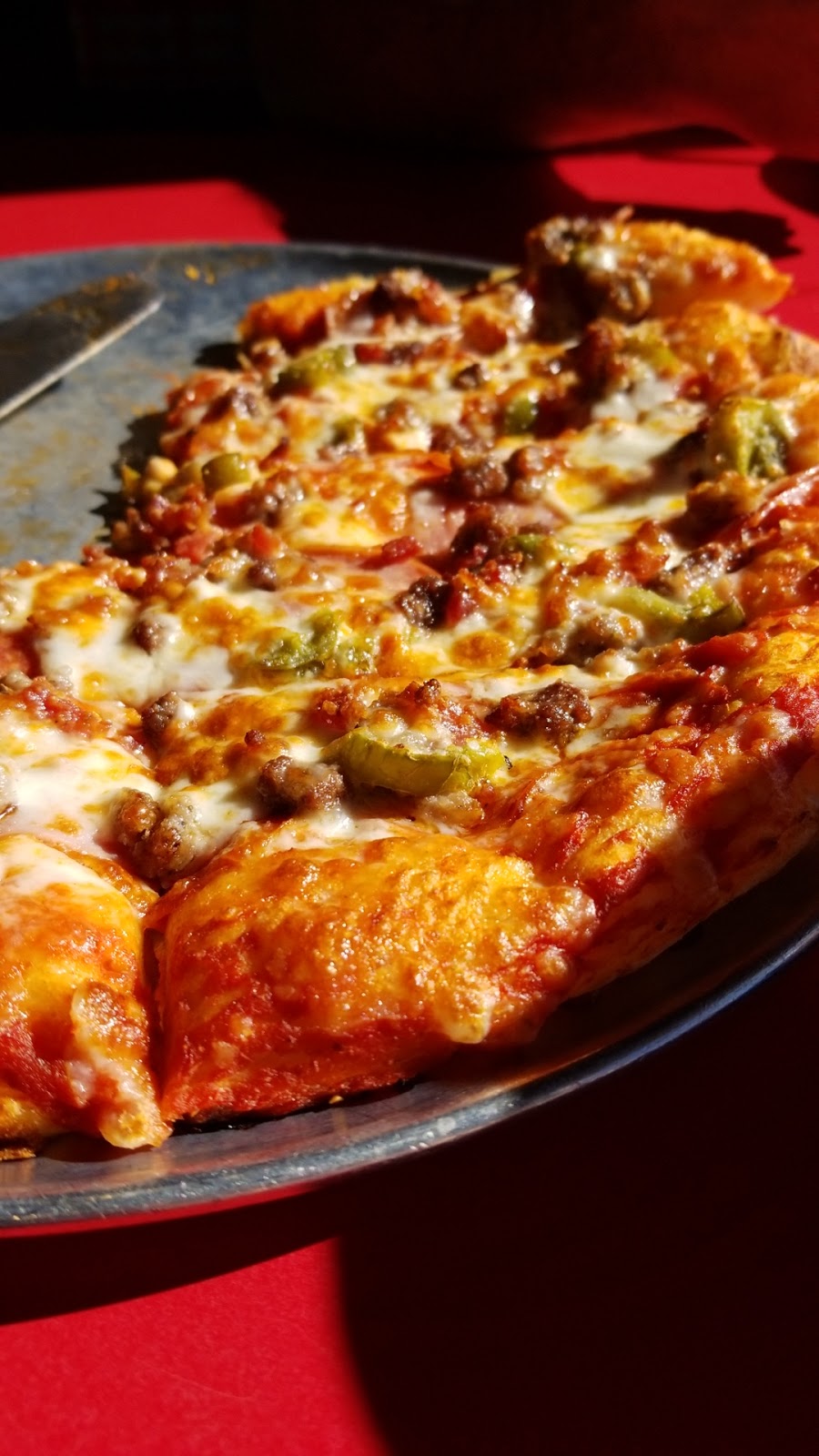 Johnnys Pizza House | restaurant | 5857 Hwy 167, Winnfield, LA 71483, USA | 3182094530 OR +1 318-209-4530