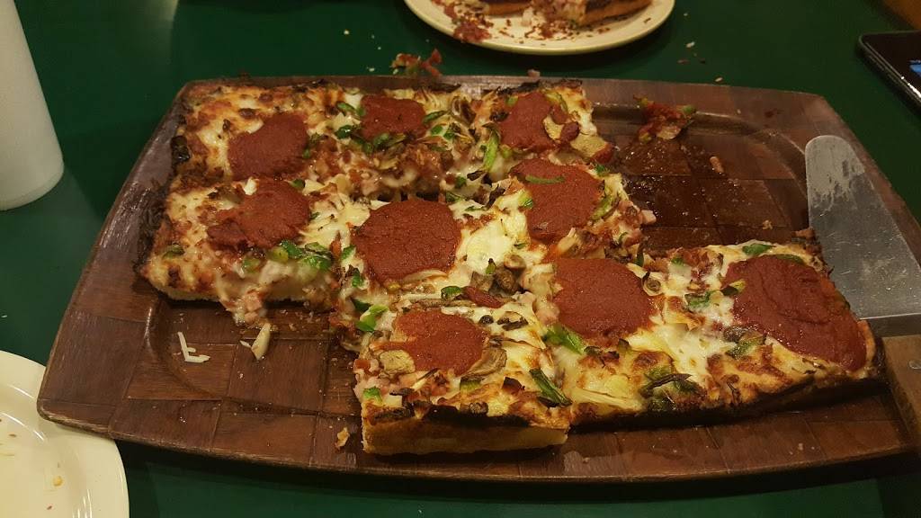 Noble Romans | restaurant | 4140 W Jonathan Moore Pike, Columbus, IN 47201, USA | 8123424477 OR +1 812-342-4477