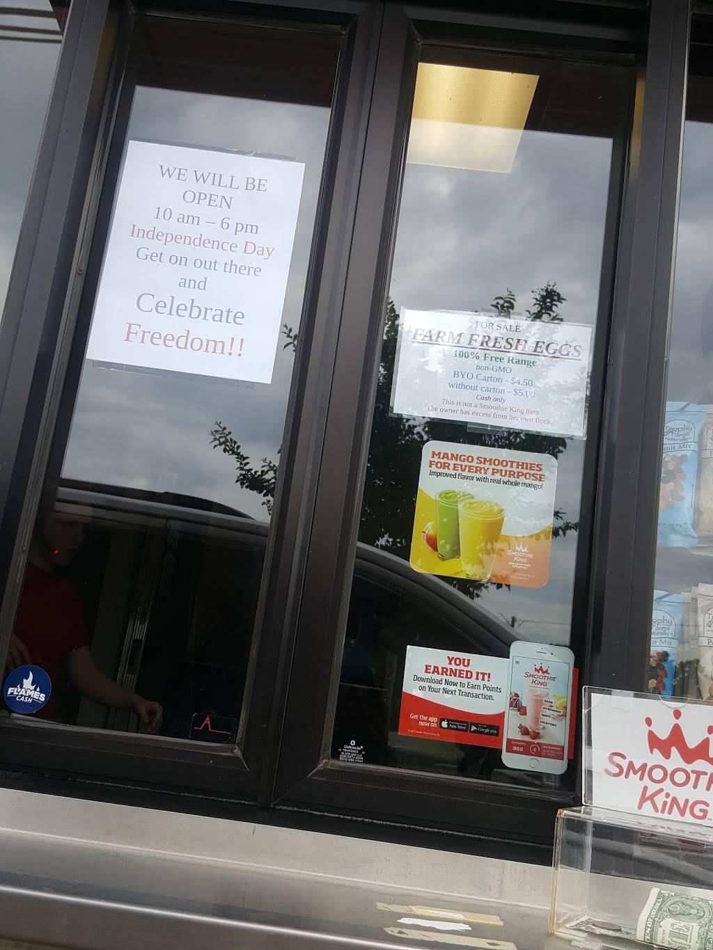 Smoothie King | restaurant | 2400 Lakeside Dr, Lynchburg, VA 24502, USA | 4348320777 OR +1 434-832-0777