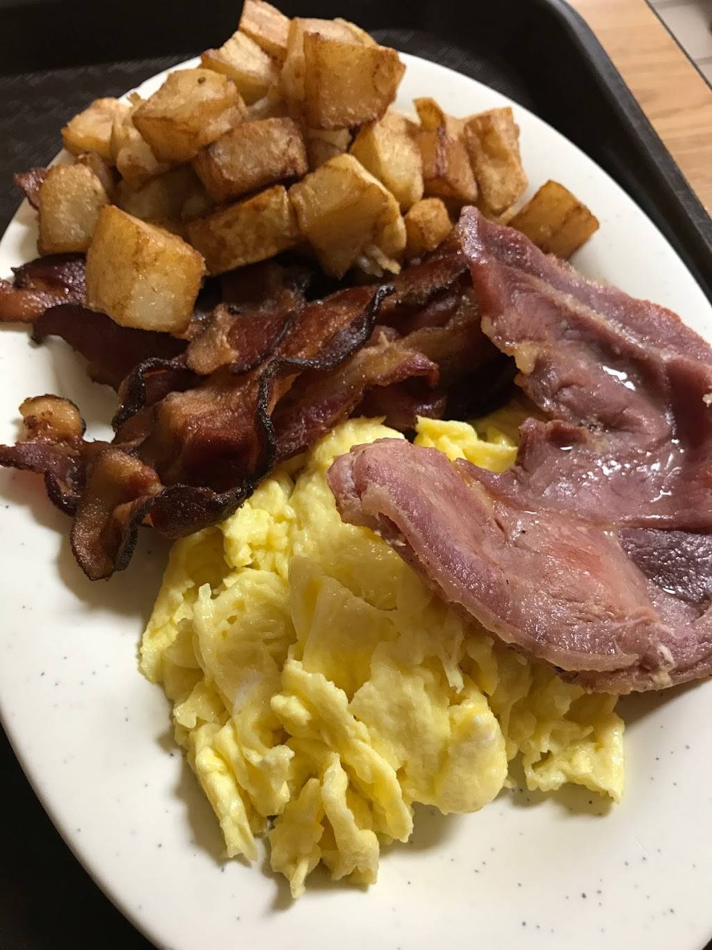 Rabbittown Cafe | cafe | 2415 Old Cornelia Hwy, Gainesville, GA 30507, USA | 7702873695 OR +1 770-287-3695