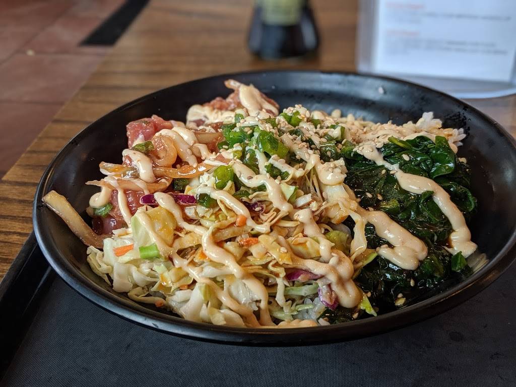 Motomaki - Sushi Burritos and Bowls | restaurant | 14650 W Colfax Ave, Lakewood, CO 80401, USA | 7202629400 OR +1 720-262-9400