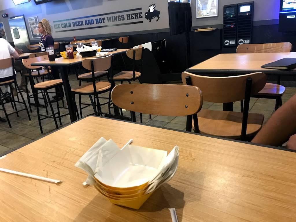 Wild Wing Cafe | restaurant | 1025 Woodruff Rd k103, Greenville, SC 29607, USA | 8642345202 OR +1 864-234-5202