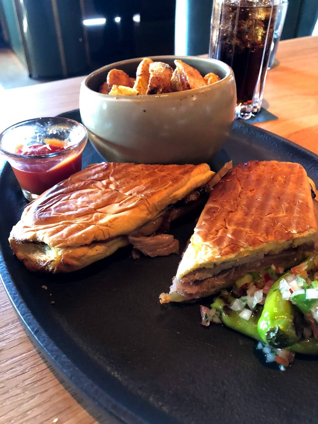 CHICA Miami | restaurant | 5556 NE 4th Ct, Miami, FL 33137, USA | 7866327725 OR +1 786-632-7725