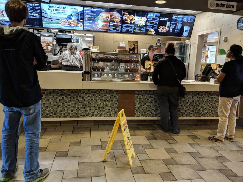 McDonalds | cafe | 3038 E Colby St, Whitehall, MI 49461, USA | 2318942558 OR +1 231-894-2558