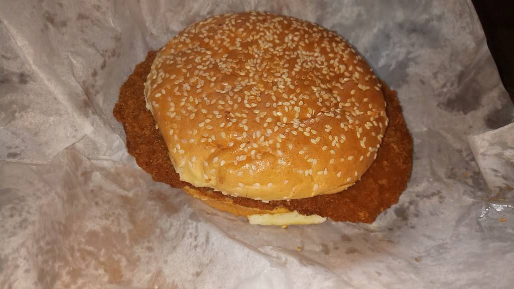 Tastys | restaurant | 9425 Blue Ridge Blvd, Kansas City, MO 64138, USA | 8165691618 OR +1 816-569-1618