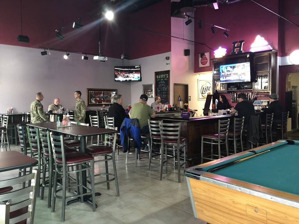 Harrys sports bar & grill | restaurant | 303 Iron Point Rd, Folsom, CA 95630, USA | 9163575567 OR +1 916-357-5567