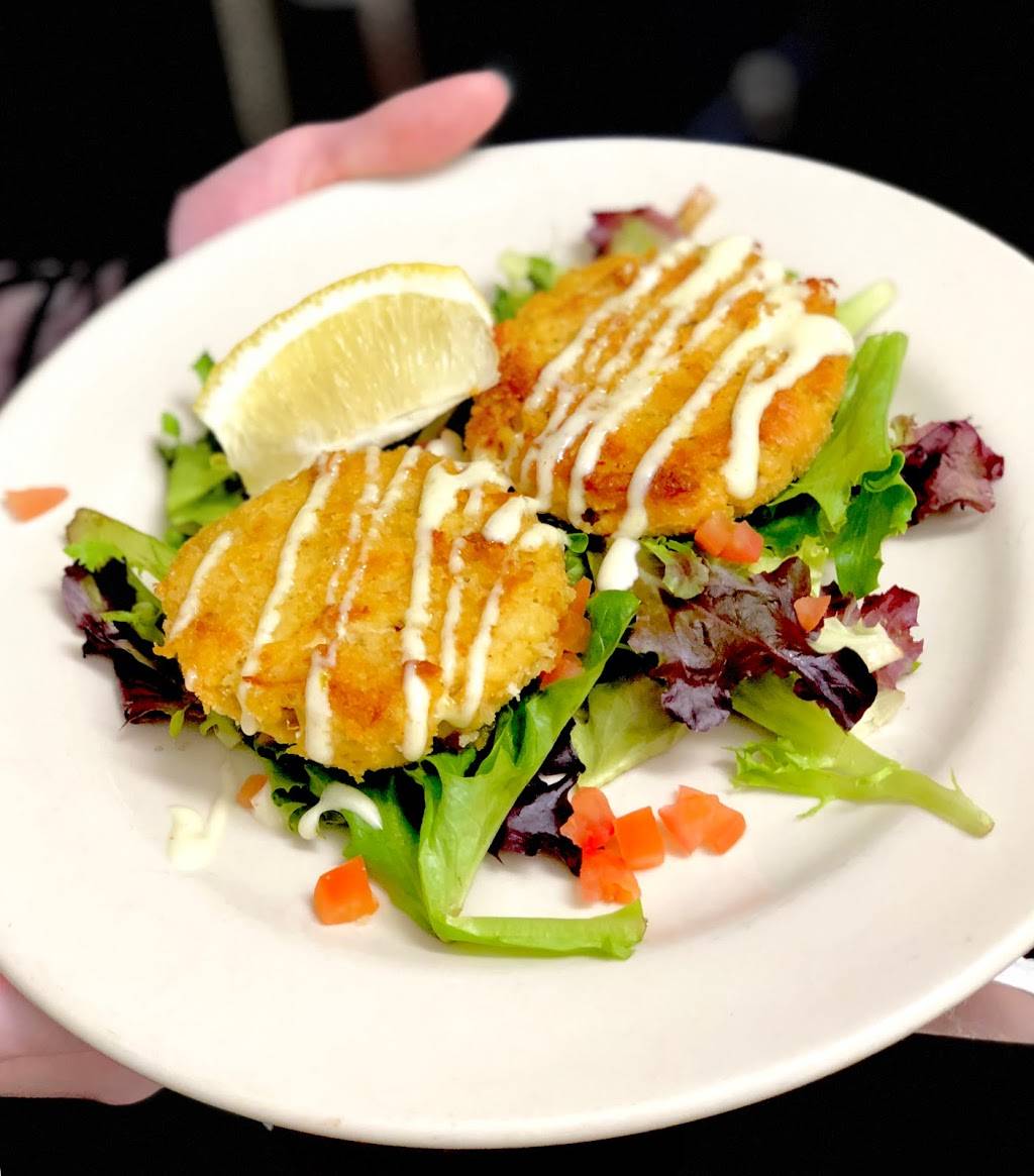 Tarantinos | restaurant | 1112 W Armitage Ave, Chicago, IL 60614, USA | 7738712929 OR +1 773-871-2929