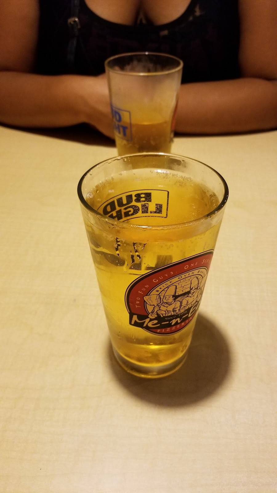 Me-n-Eds On Tap | restaurant | 3165 S. Highland, Selma, CA 93662, USA | 5598964677 OR +1 559-896-4677