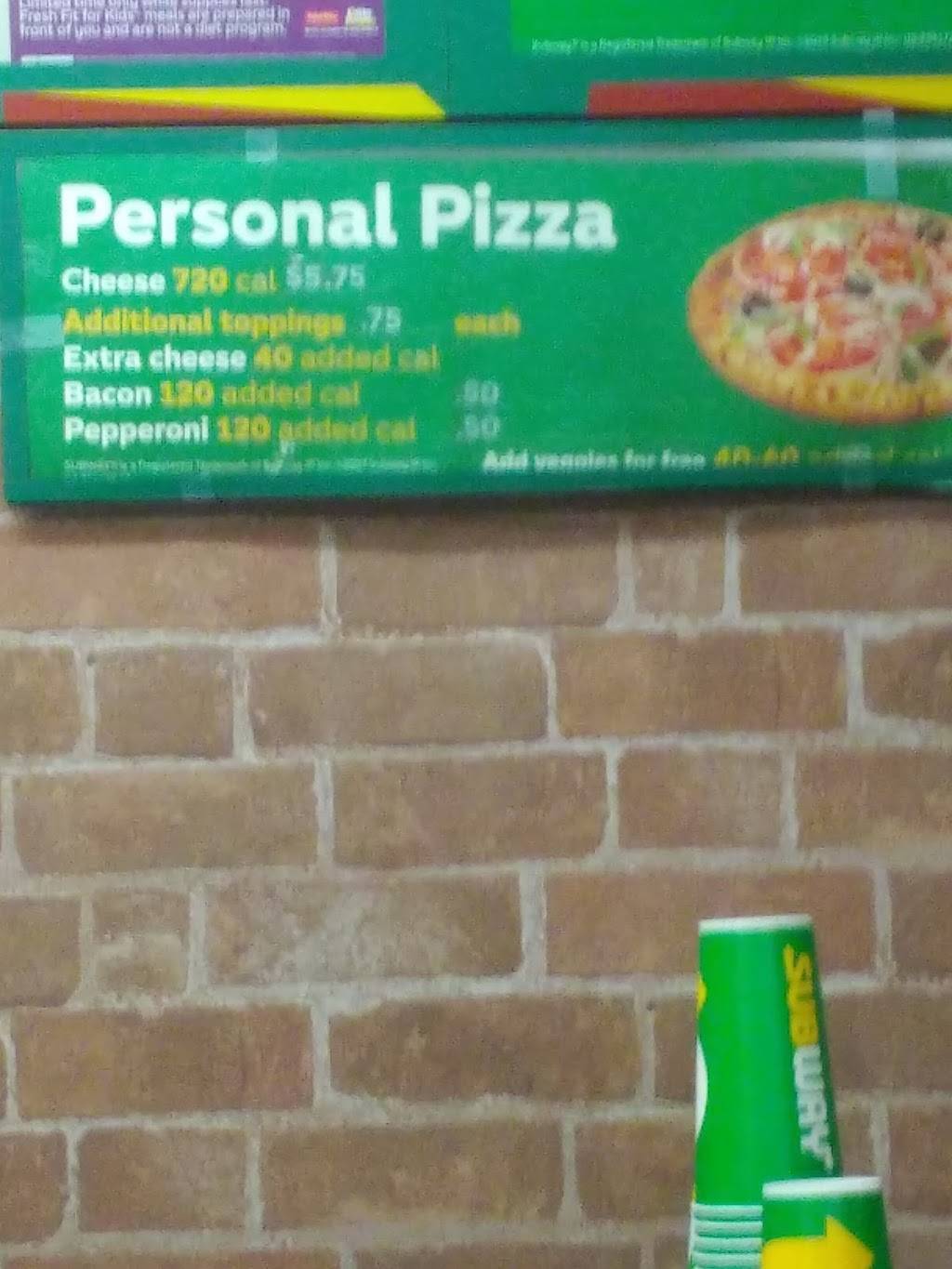 Subway | restaurant | 7030 US-27, Frostproof, FL 33843, USA | 8636352027 OR +1 863-635-2027