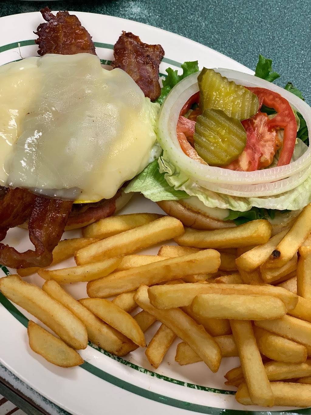 Carlo’s Diner | restaurant | 1500 Wurst Rd, Ocoee, FL 34761, USA | 4076561181 OR +1 407-656-1181