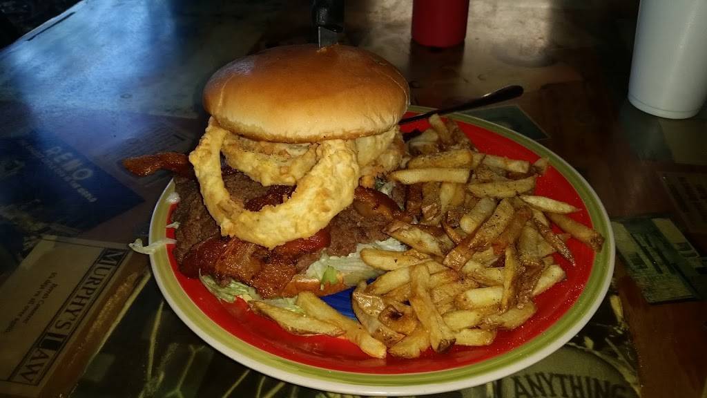 Willie & Dicks Grill | restaurant | 424 Fall Creek Hwy, Granbury, TX 76049, USA | 8173266241 OR +1 817-326-6241