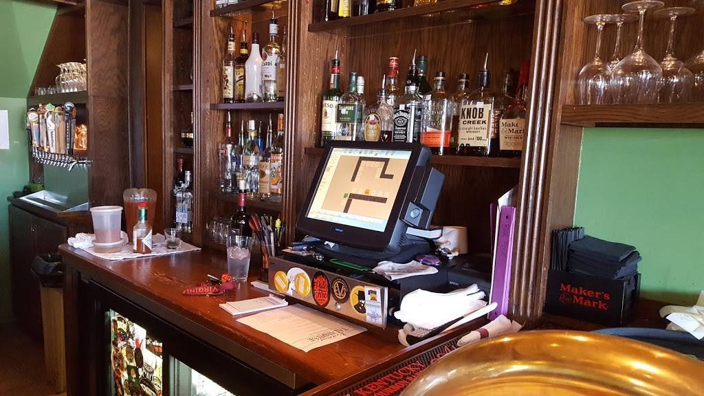 Blacksburg Taphouse | restaurant | 607 N Main St, Blacksburg, VA 24060, USA | 5405523023 OR +1 540-552-3023