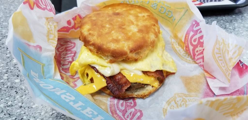 Carls Jr. | restaurant | 902 Lighthouse Ave, Monterey, CA 93940, USA | 8313754264 OR +1 831-375-4264