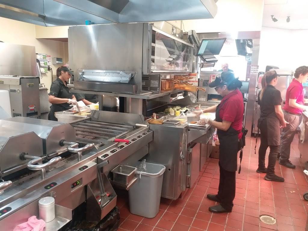 Wendys | restaurant | 517 E, FM3040, Lewisville, TX 75067, USA | 9723158377 OR +1 972-315-8377