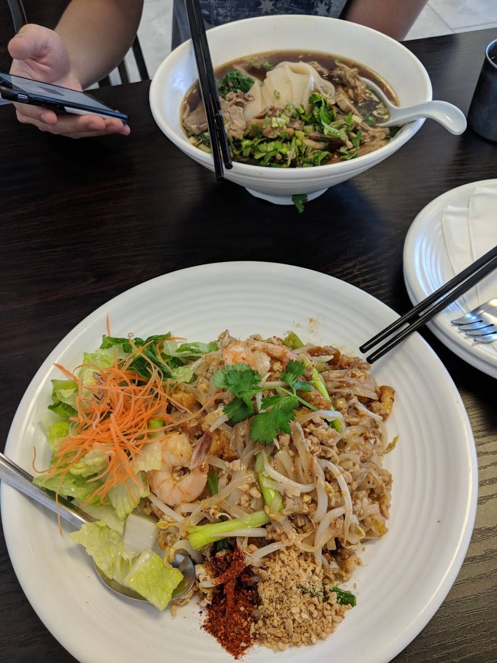 Bangkok Street Food | restaurant | 6300 White Ln Suite F, Bakersfield, CA 93309, USA | 6618858588 OR +1 661-885-8588