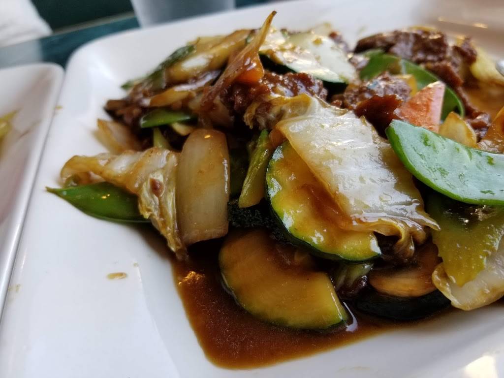 Jin’s Chinese Restaurant | restaurant | 180 NW 1st St, Dundee, OR 97115, USA | 5035546898 OR +1 503-554-6898