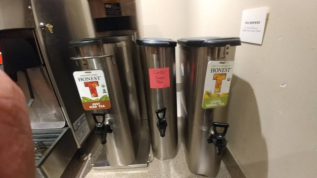 Smashburger | restaurant | 220 Union Blvd, Lakewood, CO 80228, USA | 7203997171 OR +1 720-399-7171