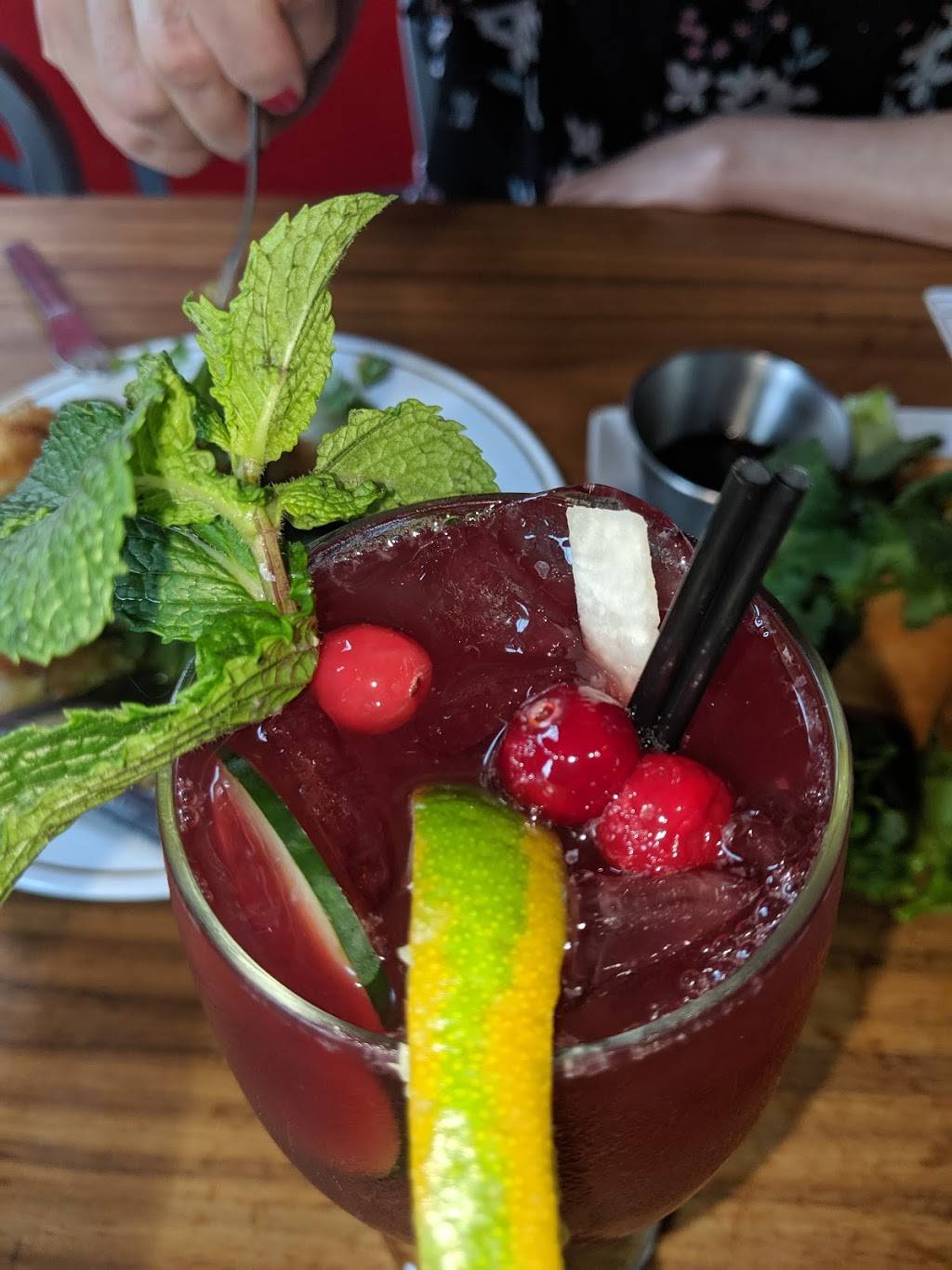 Rice Paper Vietnamese Restaurant | restaurant | 2241 N 7th St, Phoenix, AZ 85006, USA | 6026017621 OR +1 602-601-7621