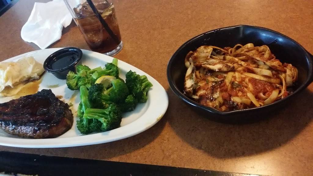 TGI Fridays | restaurant | 685 Middletown Blvd, Langhorne, PA 19047, USA | 2157508002 OR +1 215-750-8002