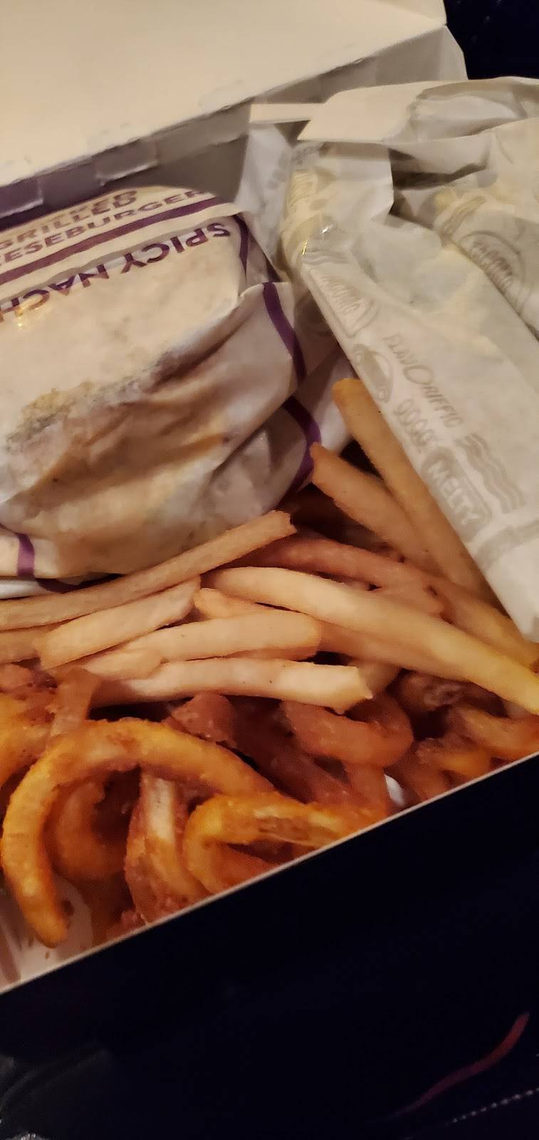 Jack in the Box | restaurant | 550 W Valencia Rd, Tucson, AZ 85706, USA | 5208894422 OR +1 520-889-4422