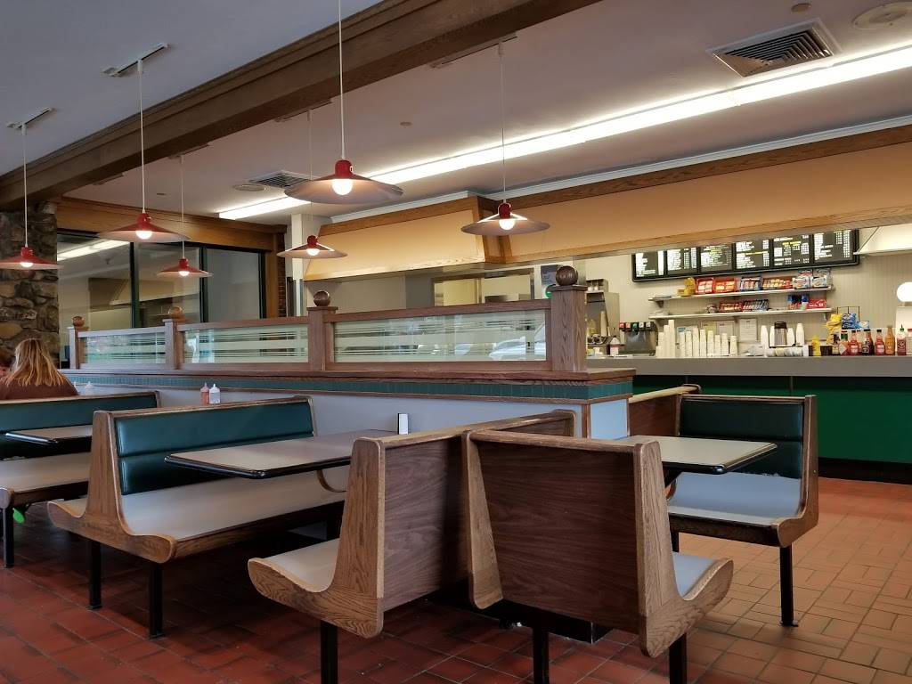 Franks Restaurant | restaurant | 265 N Pearl St, Brockton, MA 02301, USA | 5085889604 OR +1 508-588-9604