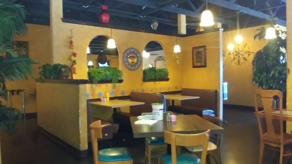 Franciscos | restaurant | 505 US-79, Henderson, TX 75652, USA | 9033928262 OR +1 903-392-8262