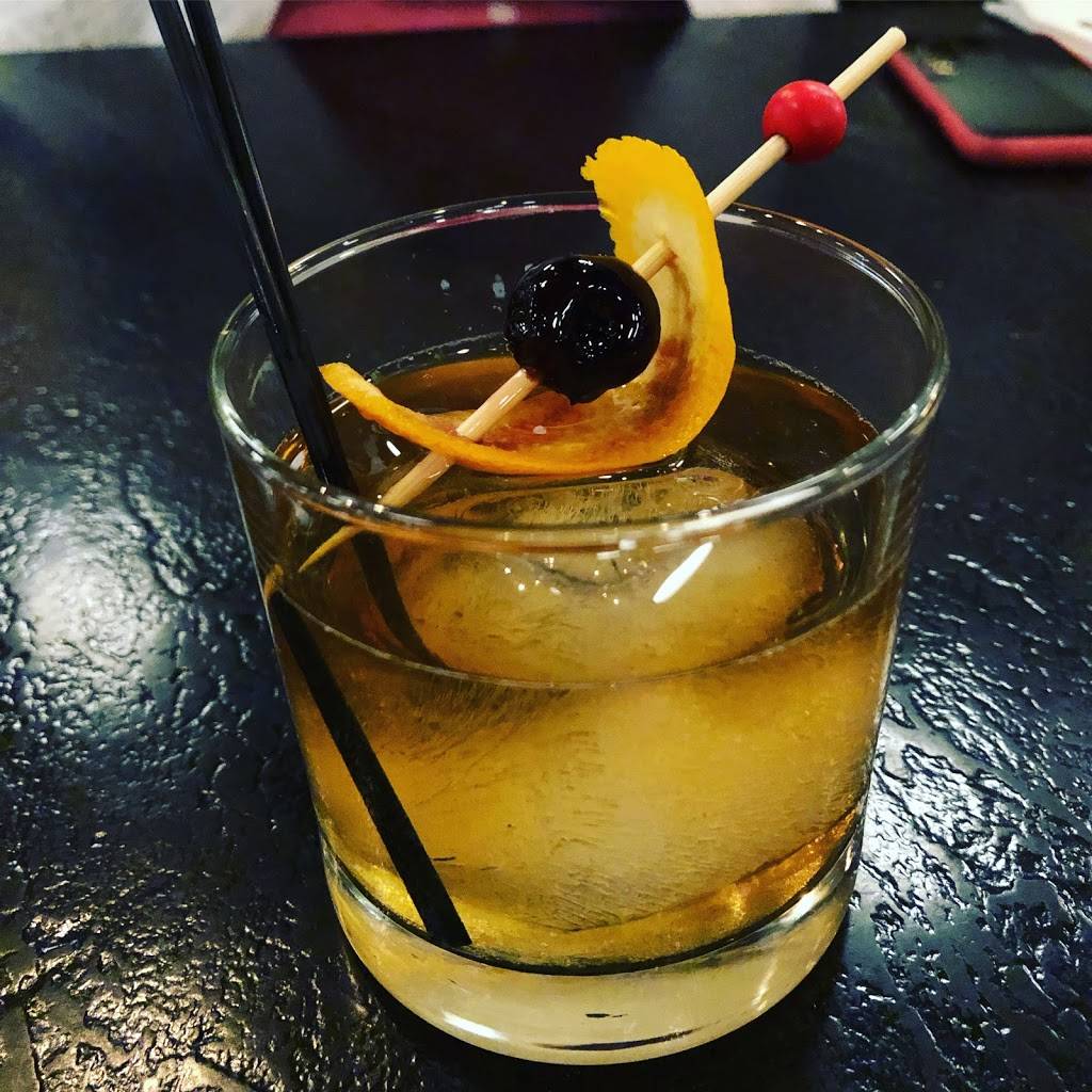 Italiannis | restaurant | 1601 Precinct Line Rd, Hurst, TX 76054, USA | 8174986770 OR +1 817-498-6770