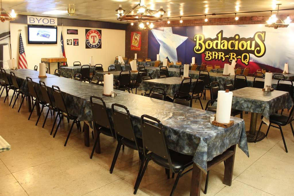 Bodacious Bar-B-Q | restaurant | 1206 E Division St, Arlington, TX 76011, USA | 8178604248 OR +1 817-860-4248