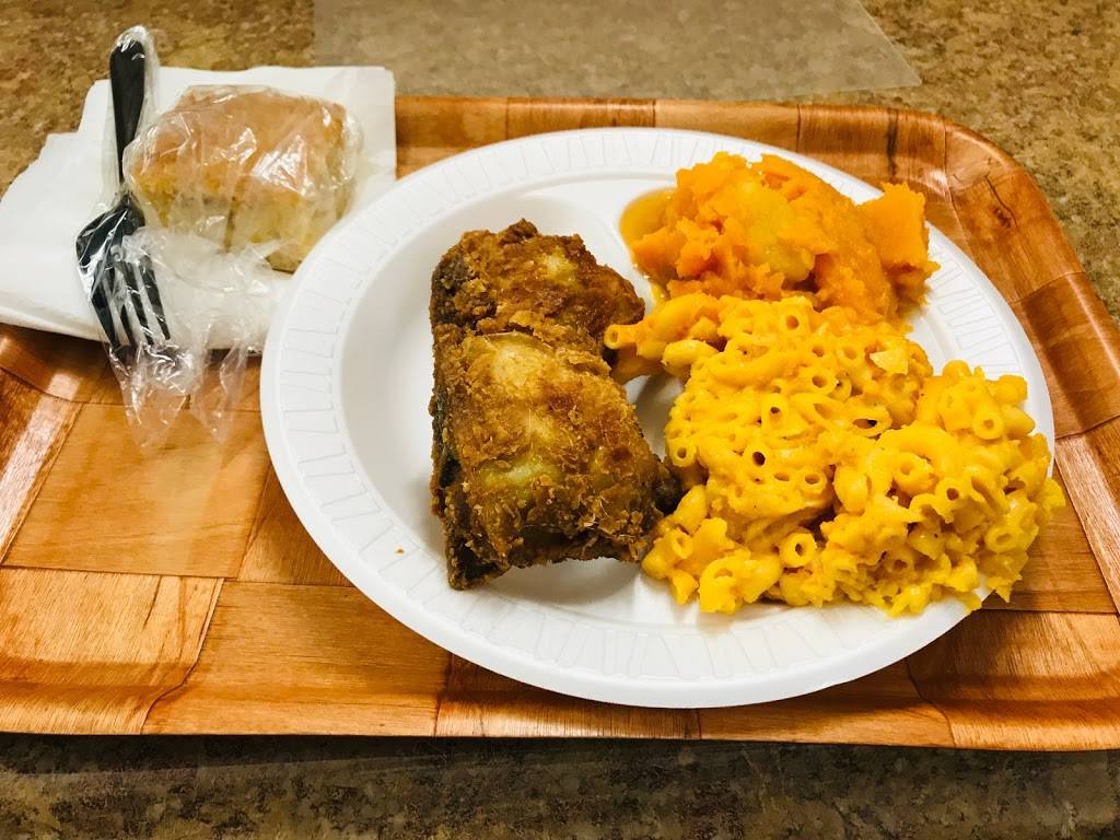 Charles Country Pan Fried Chicken | restaurant | 2461 Frederick Douglass Blvd, New York, NY 10027, USA | 2122811800 OR +1 212-281-1800